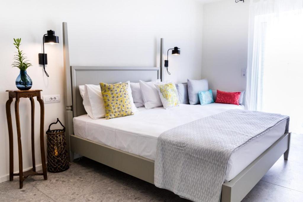 Lemon Tree House Aparthotel Karpathos Ngoại thất bức ảnh