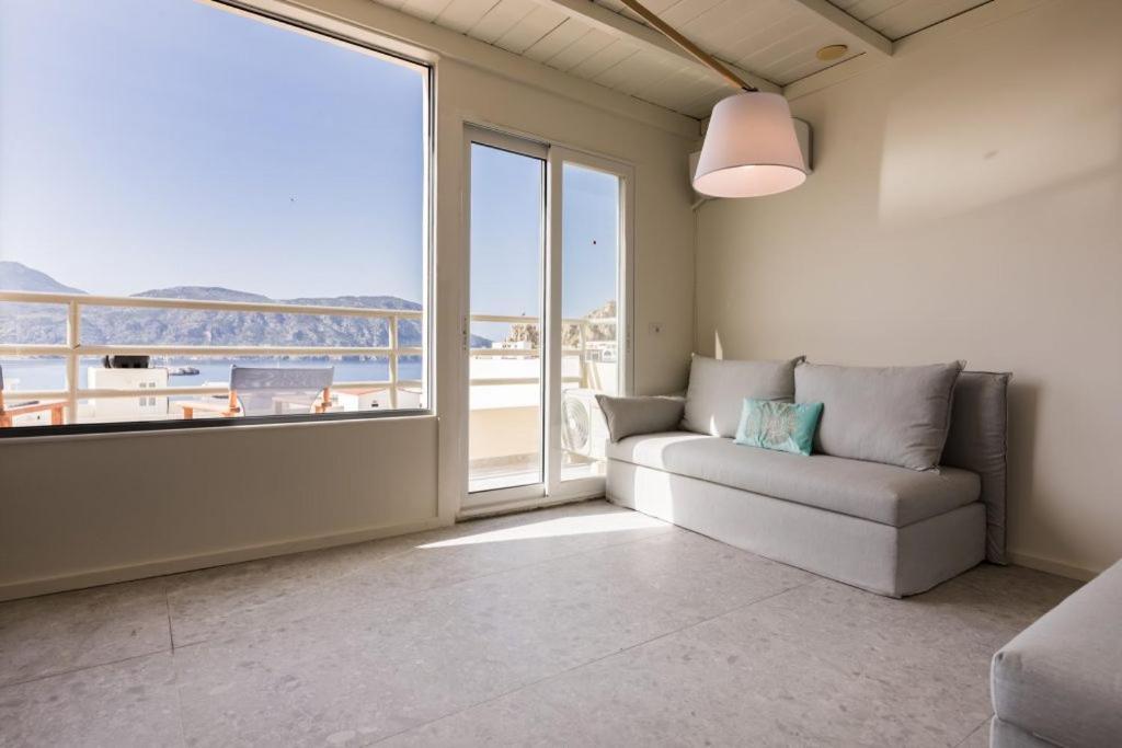 Lemon Tree House Aparthotel Karpathos Ngoại thất bức ảnh