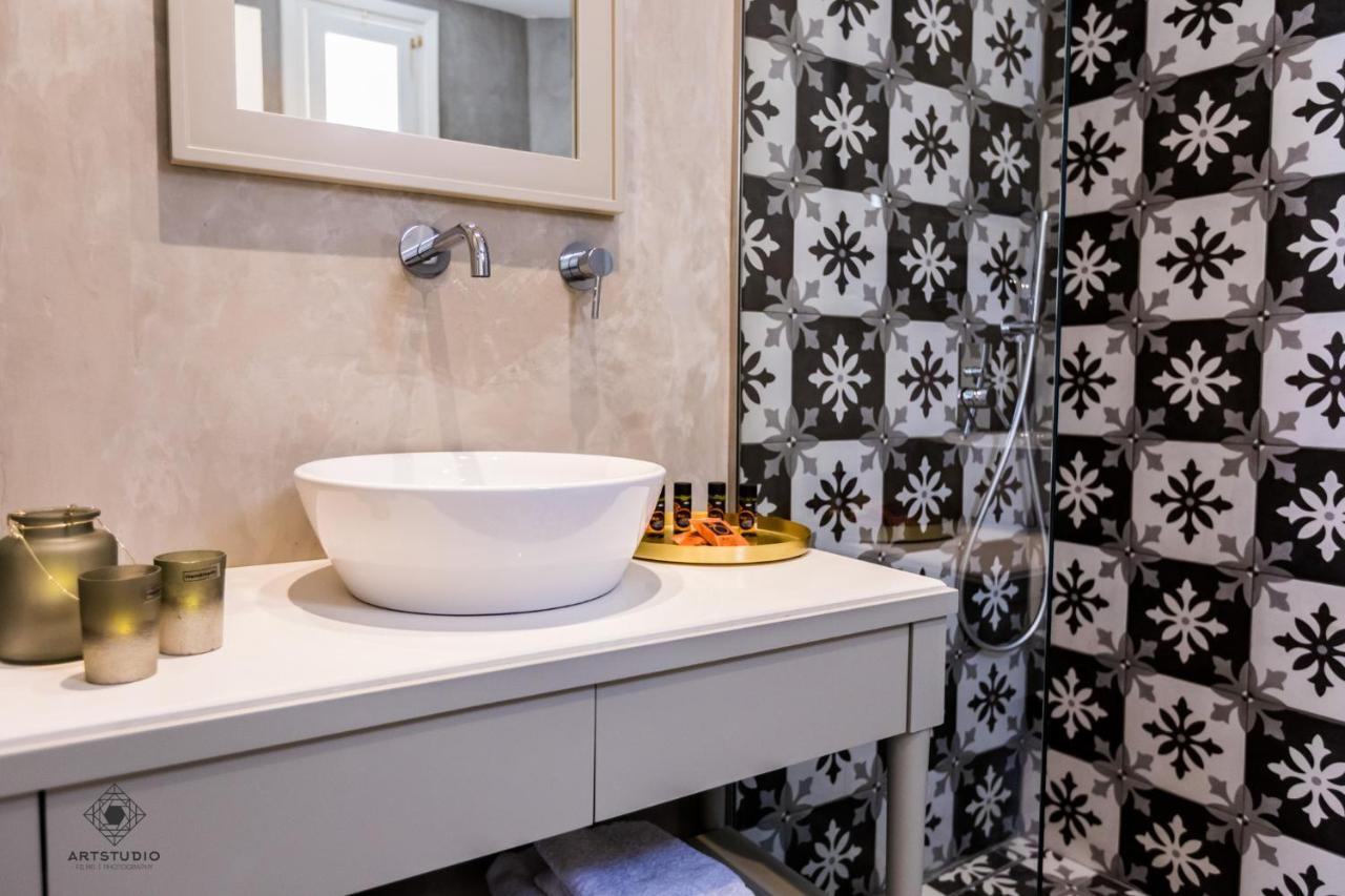 Lemon Tree House Aparthotel Karpathos Ngoại thất bức ảnh
